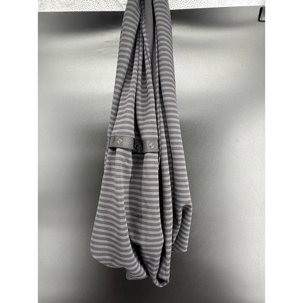 Lululemon Vinyasa Scarf Black Grey Striped Snap Button‎ Wrap Infinity Scarf OS